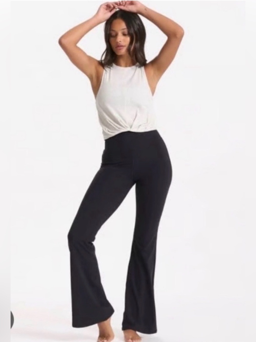 Vuori Studio Flare Pant